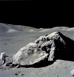 Cover of the book Les premiers hommes dans la lune by George Sand