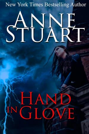 Cover of the book Hand In Glove by Jaycee Ford