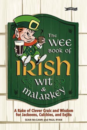 Book cover of The Wee Book of Irish Wit & Malarkey