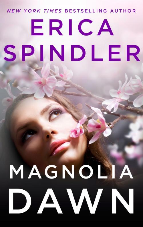 Cover of the book Magnolia Dawn by Erica Spindler, Harlequin