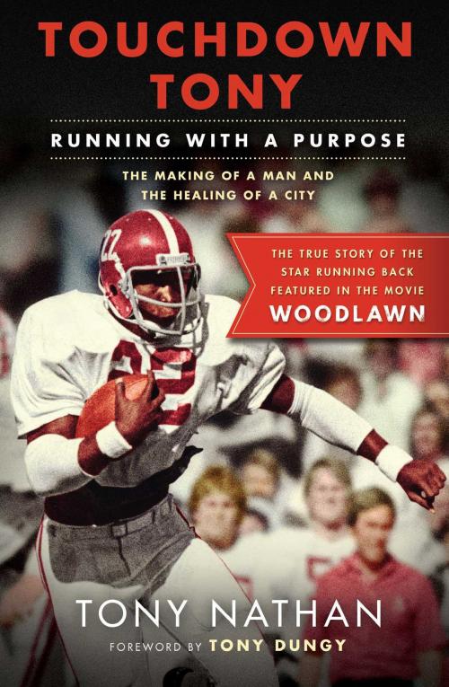Cover of the book Touchdown Tony by Tony Nathan, Howard Books