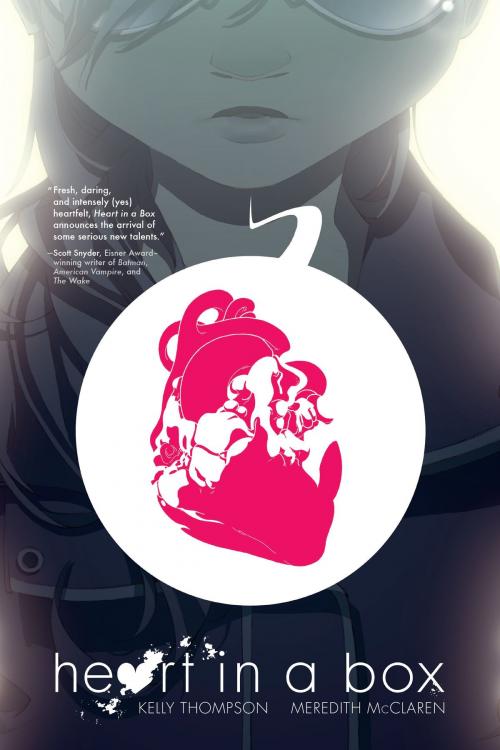 Cover of the book Heart in a Box by Kelly Thompson, Meredith McClaren, Dark Horse Comics