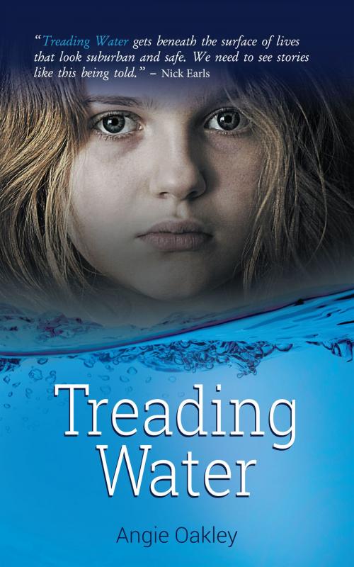 Cover of the book Treading Water by Angie Oakley, ReadOnTime BV