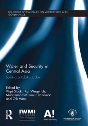 Cover of the book Water and Security in Central Asia by Jonathan Barnett