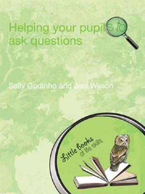 Cover of the book Helping Your Pupils to Ask Questions by Yasuko Kameyama