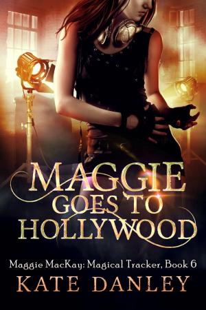 Book cover of Maggie Goes to Hollywood