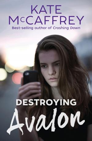 Cover of the book Destroying Avalon by A. J. Betts
