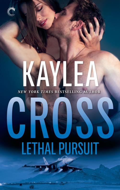 Cover of the book Lethal Pursuit by Kaylea Cross, Carina Press