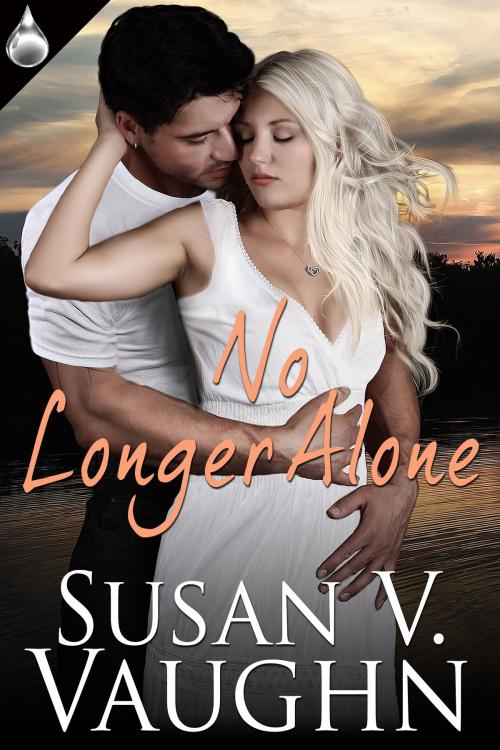 Cover of the book No Longer Alone by Susan V. Vaughn, Liquid Silver Books