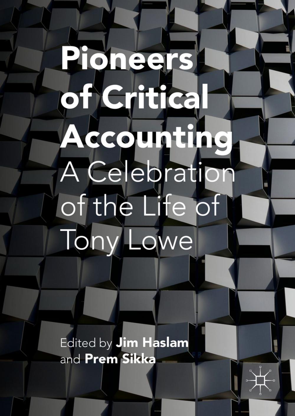 Big bigCover of Pioneers of Critical Accounting