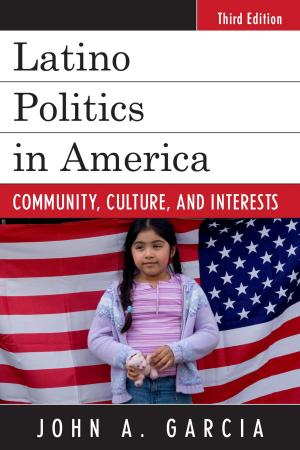 Cover of the book Latino Politics in America by Christopher M. Moreman