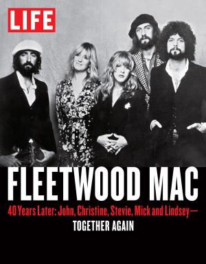 Book cover of LIFE Fleetwood Mac