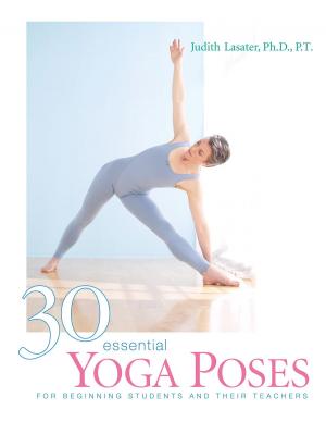 Book cover of 30 Essential Yoga Poses