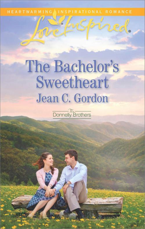 Cover of the book The Bachelor's Sweetheart by Jean C. Gordon, Harlequin