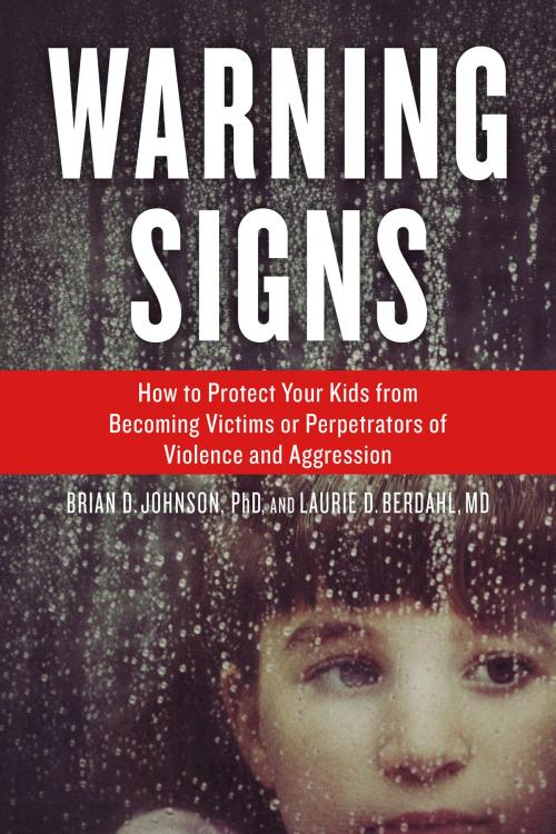Cover of the book Warning Signs by Brian Johnson, Laurie Berdahl, Chicago Review Press
