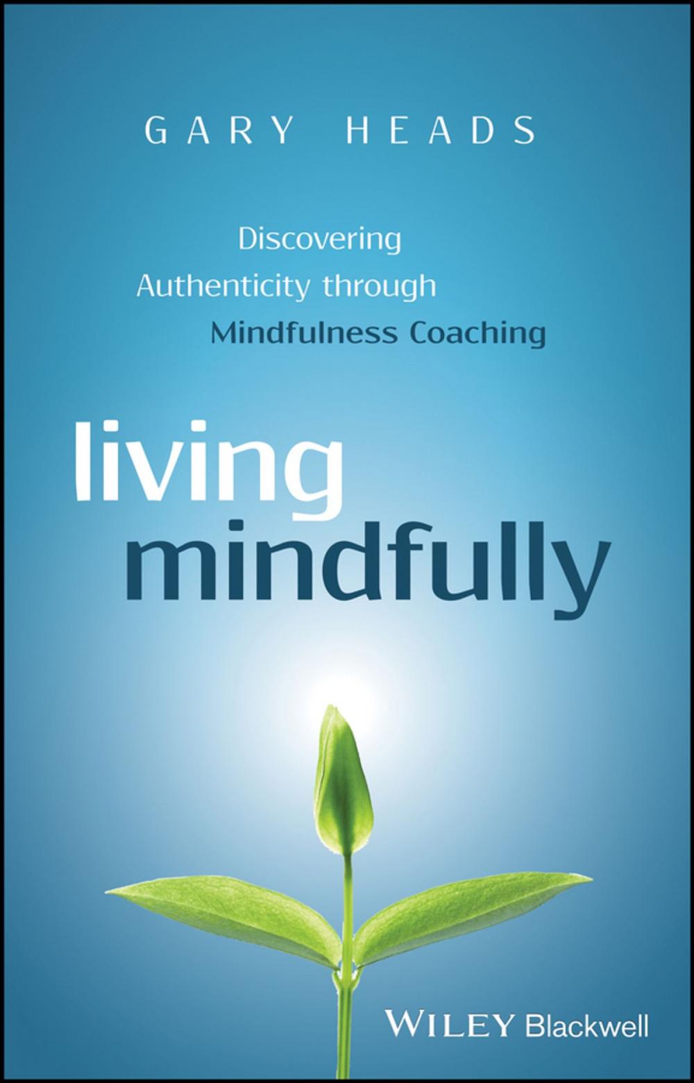 Big bigCover of Living Mindfully