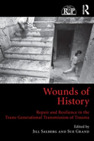 Cover of the book Wounds of History by Richard Hoggart