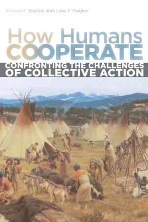 Cover of the book How Humans Cooperate by David R. Berman