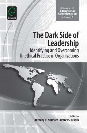 Cover of the book The Dark Side of Leadership by Marc J. Epstein, John Y. Lee