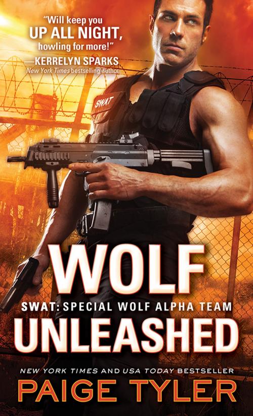 Cover of the book Wolf Unleashed by Paige Tyler, Sourcebooks
