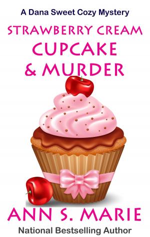 Book cover of Strawberry Cream Cupcake & Murder