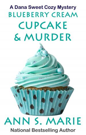 Book cover of Blueberry Cream Cupcake & Murder