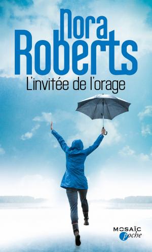 Cover of the book L'invitée de l'orage by Monique DeVere