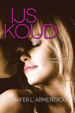 Cover of the book IJskoud by Karen Kingsbury
