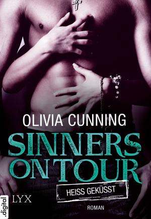 Cover of the book Sinners on Tour - Heiß geküsst by Lynn Viehl