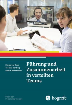 Cover of the book Führung und Zusammenarbeit in verteilten Teams by Antje Hunger, Heidi Lüttmann