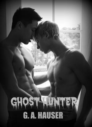 Cover of the book Ghost Hunter by Sarah Hamilton