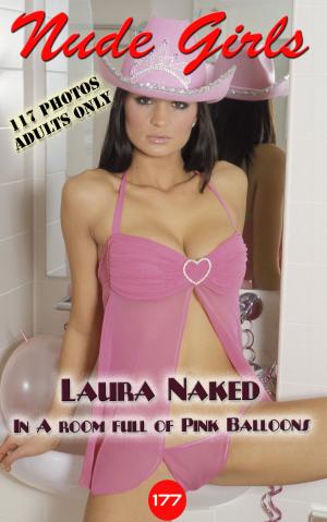 Cover of the book Laura Naked by Fanny de Cock