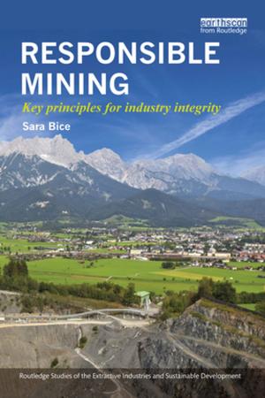 Cover of the book Responsible Mining by Julia Sophie Woersdorfer