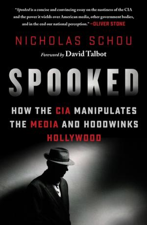 Cover of the book Spooked by Ron Ellis, Nick Lyons