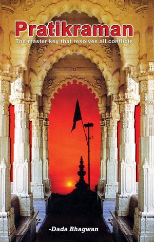 Cover of the book Pratikraman: Freedom Through Apology & Repentance (Abr.) by Dada Bhagwan, Deepakbhai Desai