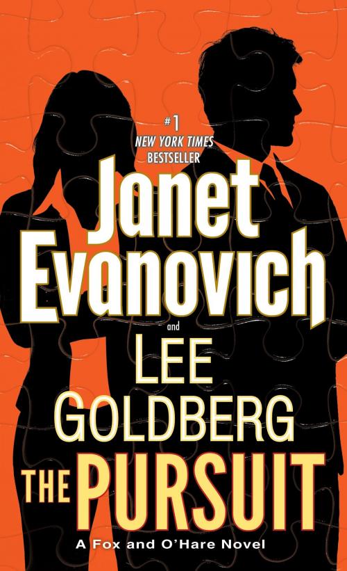 Cover of the book The Pursuit by Janet Evanovich, Lee Goldberg, Random House Publishing Group