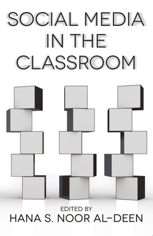 Cover of the book Social Media in the Classroom by , Peter Lang