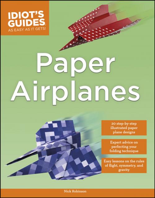 Cover of the book Paper Airplanes by Nick Robinson, DK Publishing