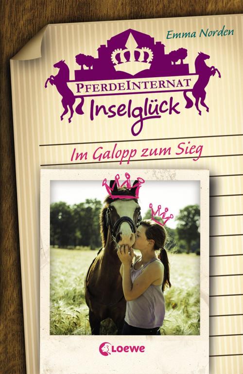 Cover of the book Pferdeinternat Inselglück - Im Galopp zum Sieg by Emma Norden, Loewe Verlag