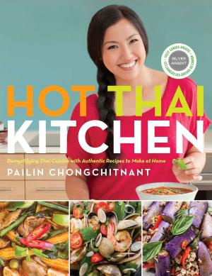 Cover of the book Hot Thai Kitchen by Joël Meissonnier, Pierre-Arnaud Chouvy