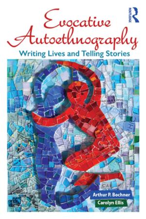 Book cover of Evocative Autoethnography