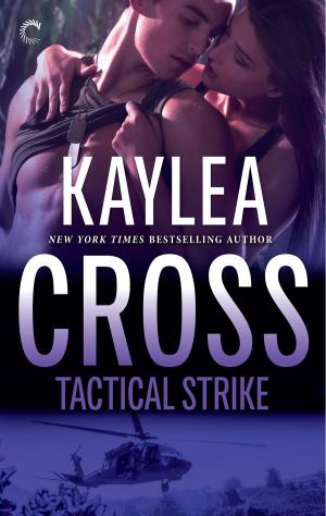 Book cover of Tactical Strike