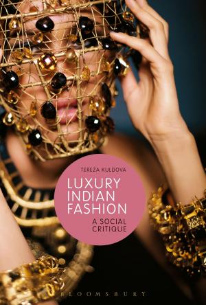 Cover of the book Luxury Indian Fashion by Dr Stephen Turnbull