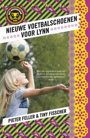 Cover of the book Nieuwe voetbalschoenen voor Lynn by Robert Jordan, Brandon Sanderson