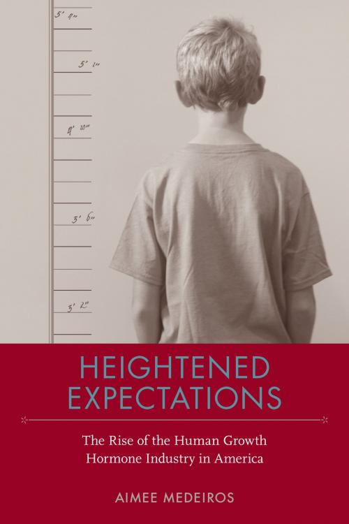 Cover of the book Heightened Expectations by Aimee Medeiros, University of Alabama Press