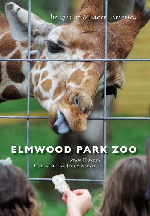 Cover of the book Elmwood Park Zoo by Stan Huskey, Arcadia Publishing Inc.