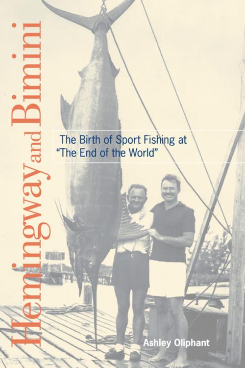Cover of the book Hemingway and Bimini by Ashley Oliphant, Pineapple Press