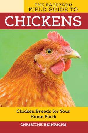 Book cover of The Backyard Field Guide to Chickens