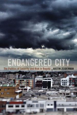 Cover of the book Endangered City by Victor Román Mendoza