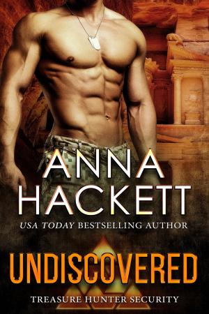 Cover of the book Undiscovered (Treasure Hunter Security #1) by Anna Hackett